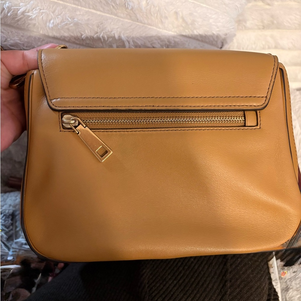 Marc Jacobs Camel Leather Shoulder Bag - Picture 5 of 5